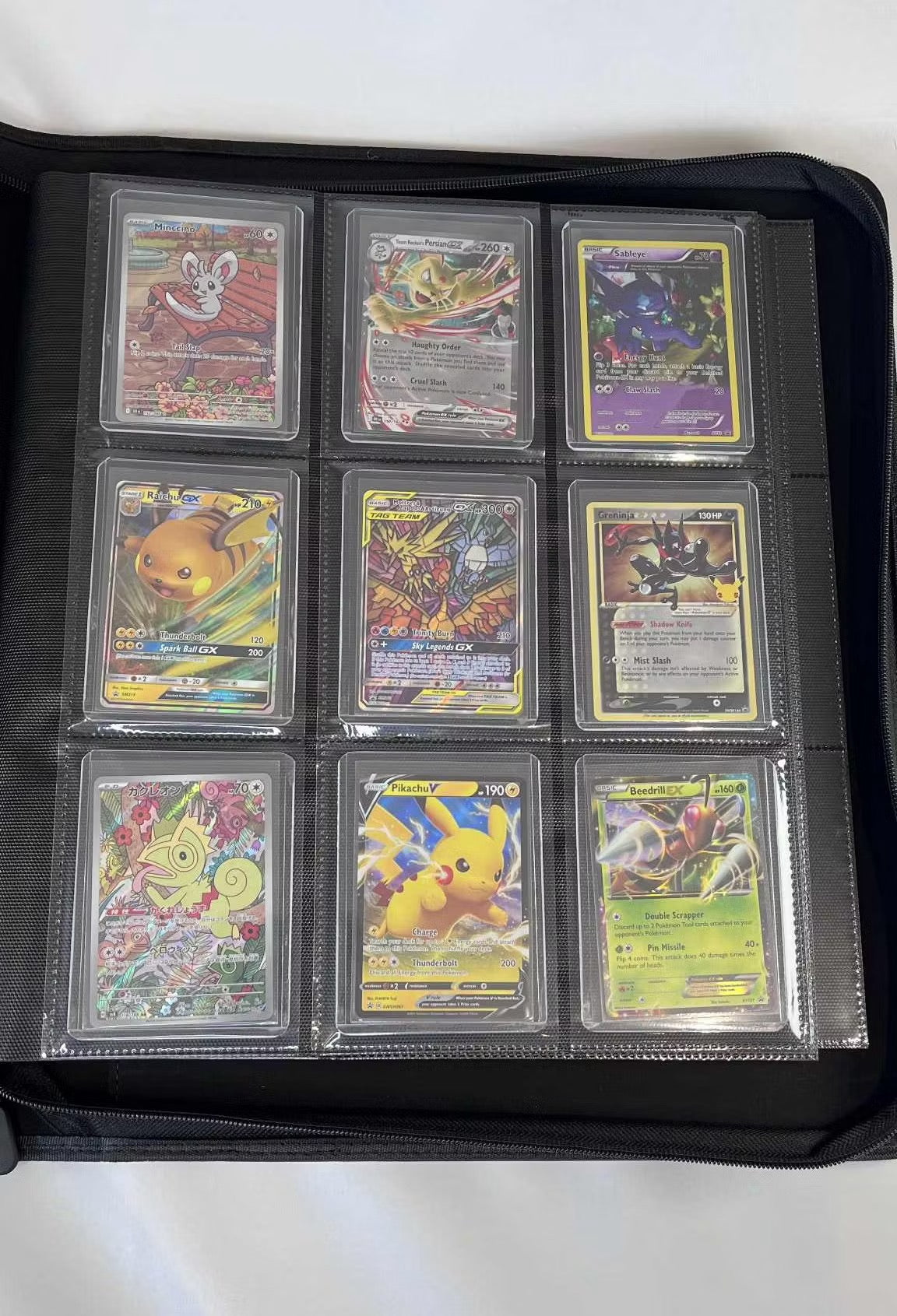 Svart Toploader 9-pocket zip-binder för 216 kort